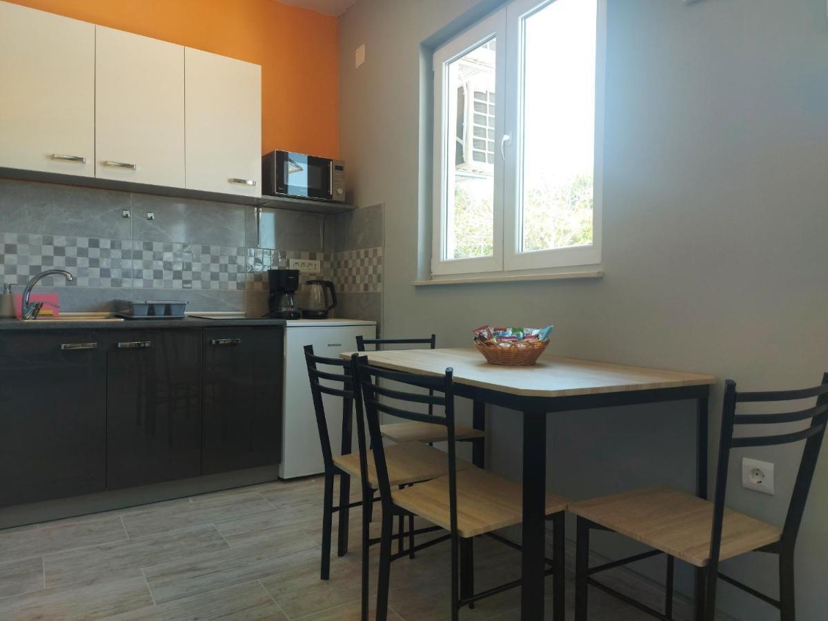 Studio Apartment Palmira Ližnjan Eksteriør billede