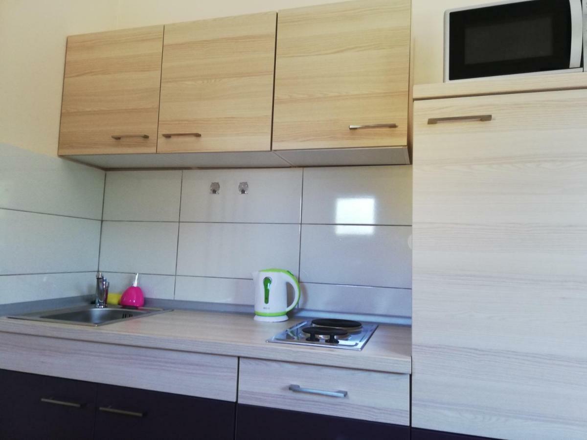 Studio Apartment Palmira Ližnjan Eksteriør billede