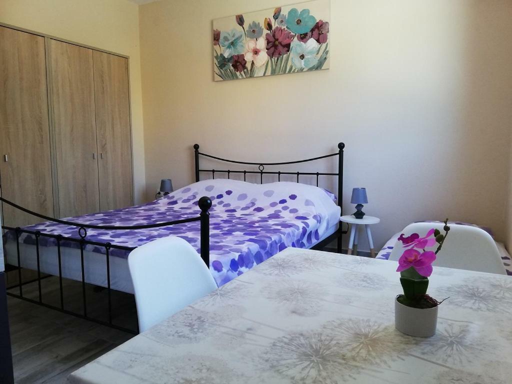 Studio Apartment Palmira Ližnjan Eksteriør billede